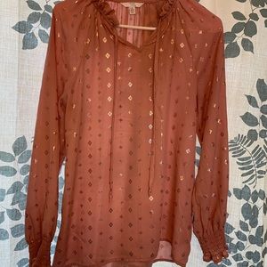 Time and Tru pink blouse with gold detail